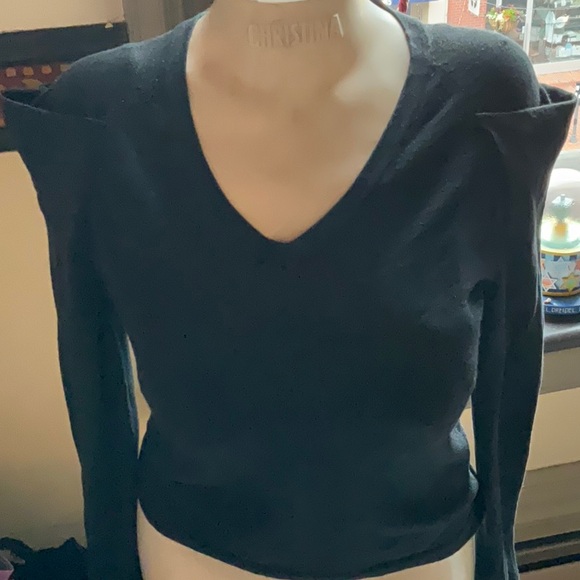 Excellent. Unique top - Picture 5 of 8